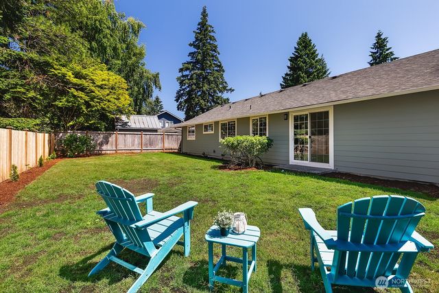 10407 170th Avenue NE, Redmond, WA 98052
