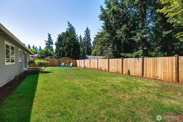 10407 170th Avenue NE, Redmond, WA 98052