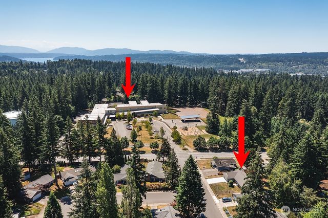10407 170th Avenue NE, Redmond, WA 98052
