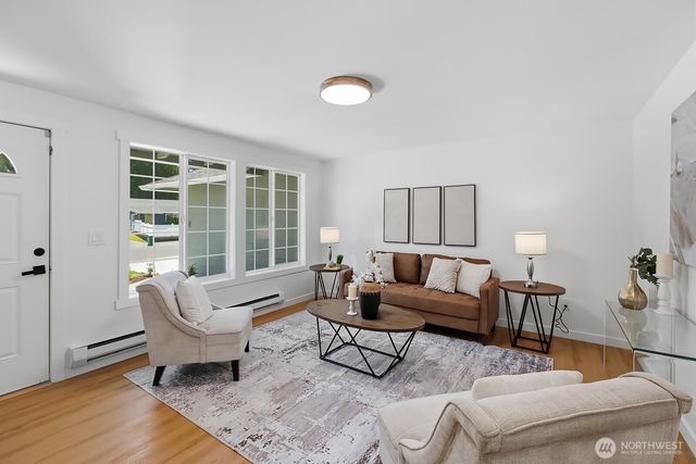 10407 170th Avenue NE, Redmond, WA 98052