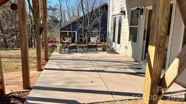 15229 Windward Lane, Lancaster, SC 29720