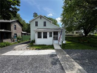 84 Grant Avenue, Auburn, NY 13021