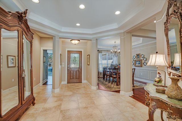 214 Goose Island DR, Georgetown, TX 78633