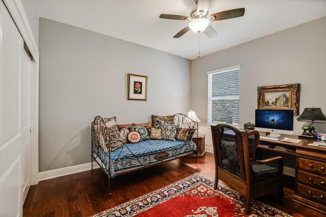 214 Goose Island DR, Georgetown, TX 78633