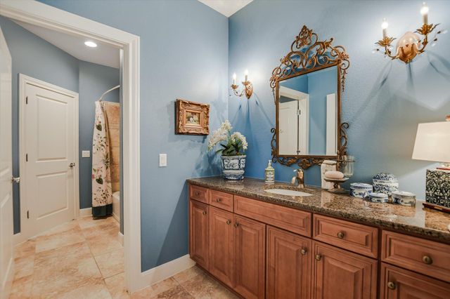 214 Goose Island DR, Georgetown, TX 78633