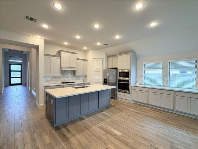 9307 Crescent Mill Drive, Missouri City, TX 77459