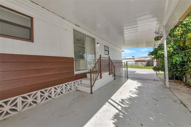 410 51ST AVENUE TERRACE W, Bradenton, FL 34207