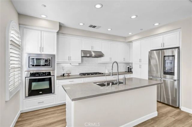 192 Wild Lilac, Irvine, CA 92620