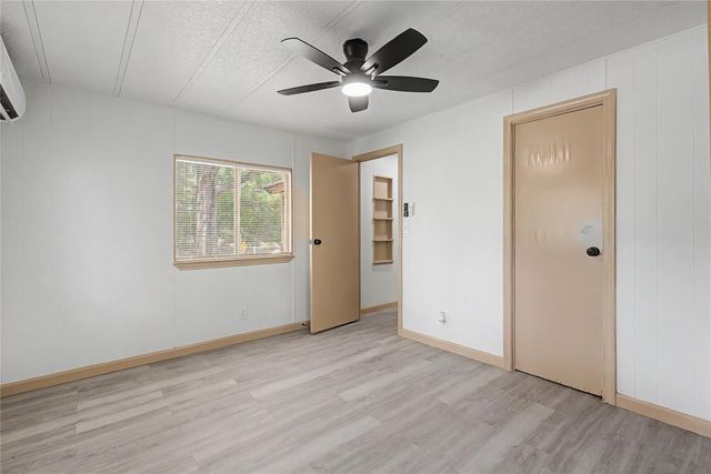 65 Brazil Boulevard, Huntsville, TX 77320