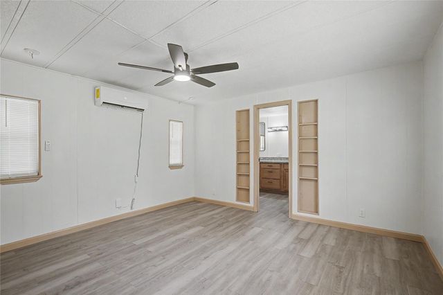 65 Brazil Boulevard, Huntsville, TX 77320