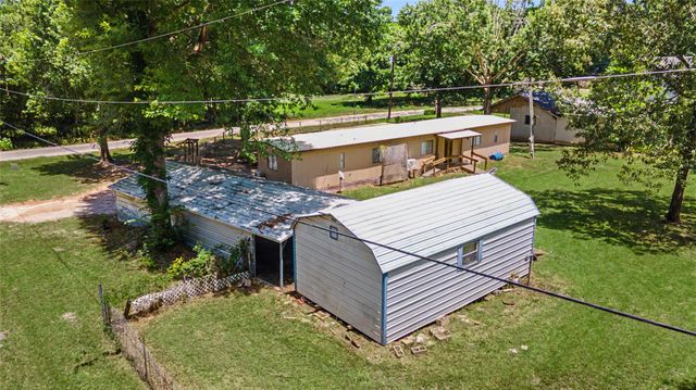65 Brazil Boulevard, Huntsville, TX 77320