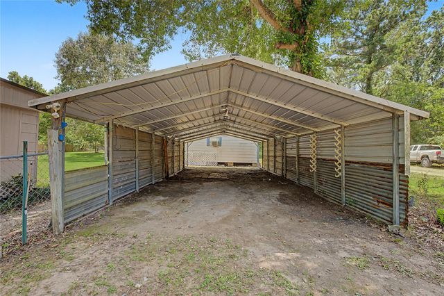 65 Brazil Boulevard, Huntsville, TX 77320
