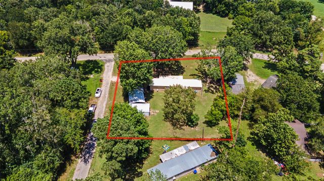 65 Brazil Boulevard, Huntsville, TX 77320