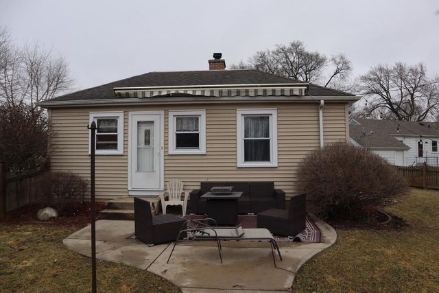 4155 N 110th STREET, Wauwatosa, WI 53222