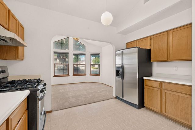 4604 Trace Way Avenue NW, Albuquerque, NM 87120
