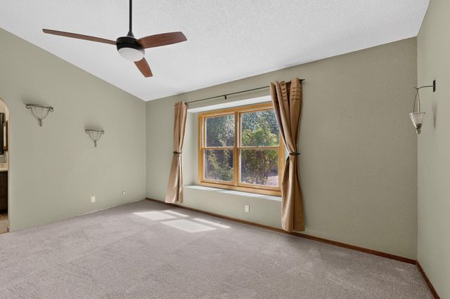 4604 Trace Way Avenue NW, Albuquerque, NM 87120
