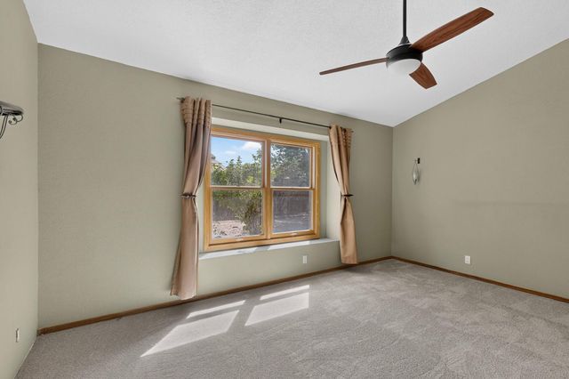 4604 Trace Way Avenue NW, Albuquerque, NM 87120
