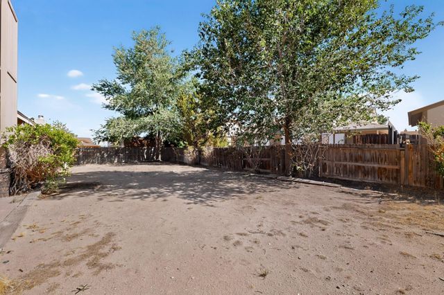 4604 Trace Way Avenue NW, Albuquerque, NM 87120