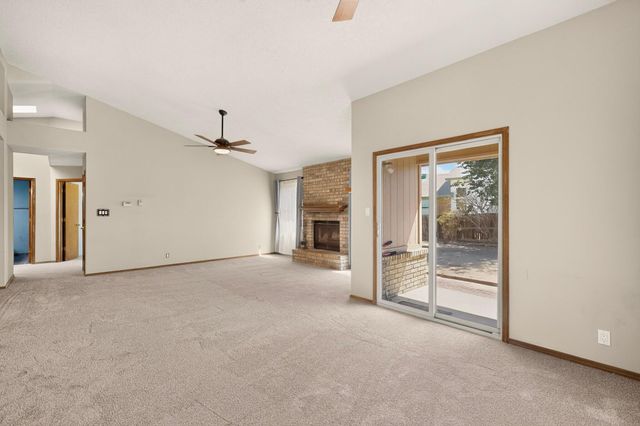 4604 Trace Way Avenue NW, Albuquerque, NM 87120