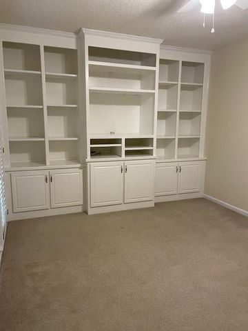 1316 Lake Forest Lane, Mcdonough, GA 30253