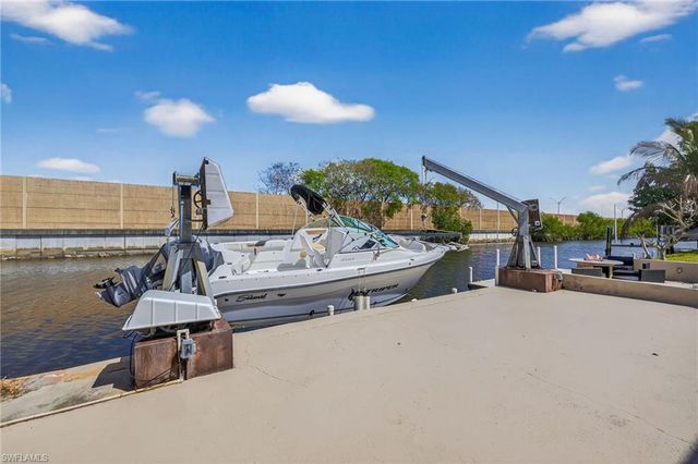 2243 Everest PKWY, Cape Coral, FL 33904