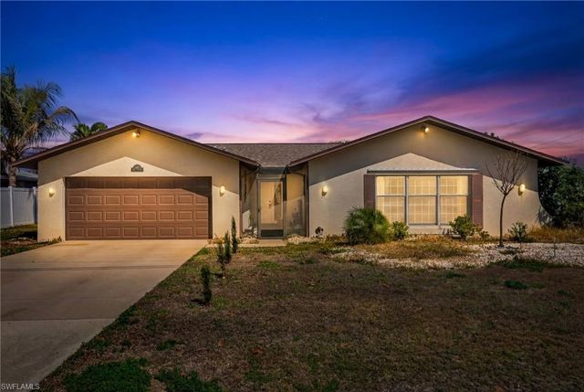 2243 Everest PKWY, Cape Coral, FL 33904