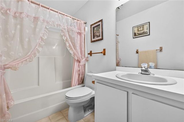 2243 Everest PKWY, Cape Coral, FL 33904