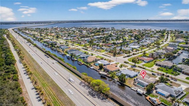 2243 Everest PKWY, Cape Coral, FL 33904