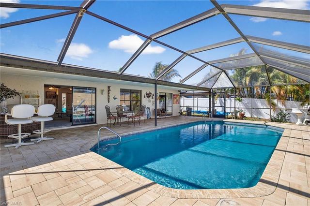 2243 Everest PKWY, Cape Coral, FL 33904