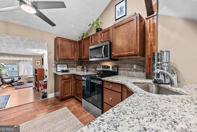 178 Fairplay Street, Rutledge, GA 30663