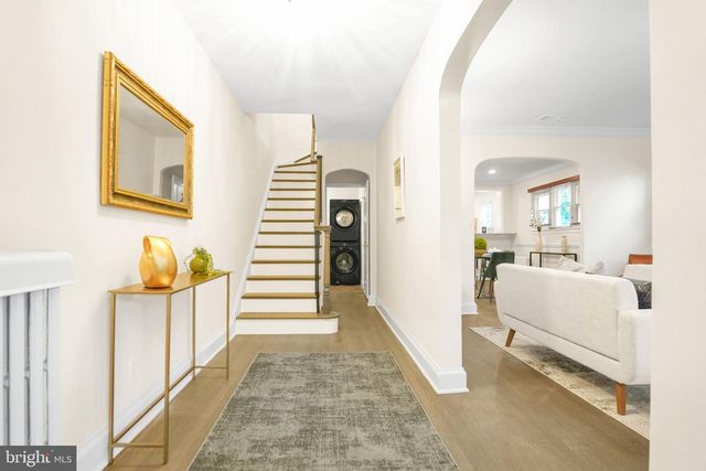 325 OGLETHORPE ST NW, Washington, DC 20011