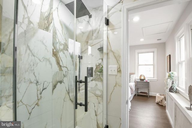 325 OGLETHORPE ST NW, Washington, DC 20011