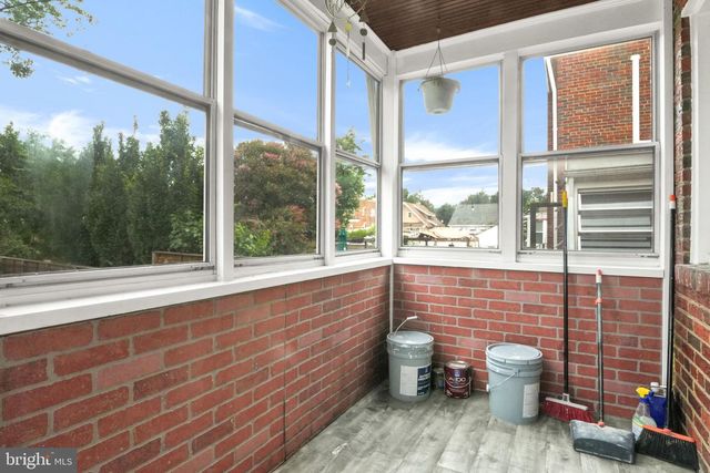 325 OGLETHORPE ST NW, Washington, DC 20011