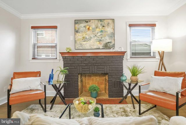 325 OGLETHORPE ST NW, Washington, DC 20011