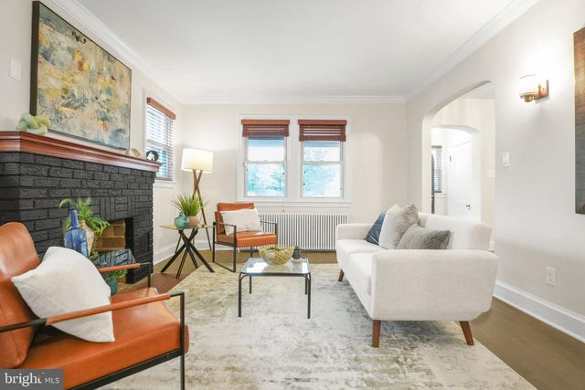 325 OGLETHORPE ST NW, Washington, DC 20011