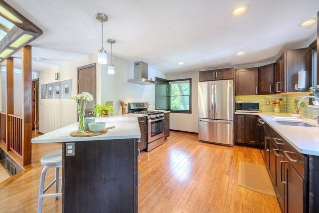 53 Cudworth Road, Webster, MA 01570