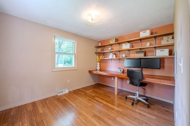 53 Cudworth Road, Webster, MA 01570