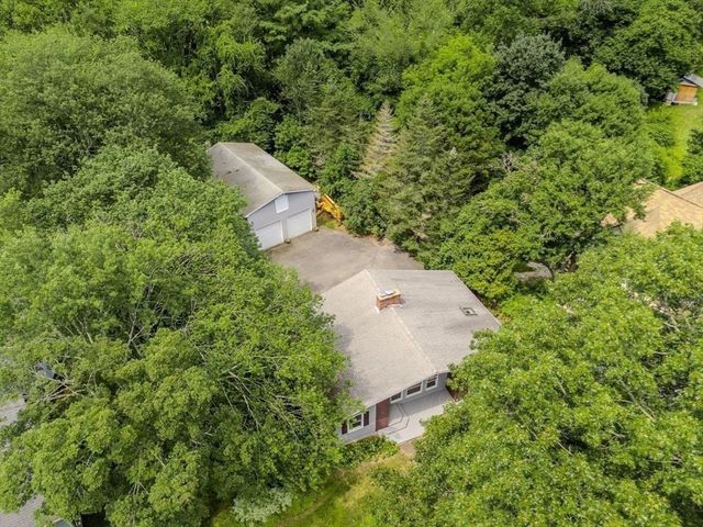 53 Cudworth Road, Webster, MA 01570