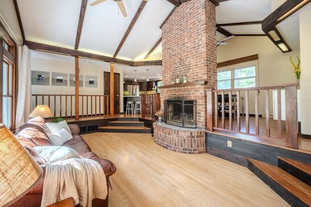 53 Cudworth Road, Webster, MA 01570
