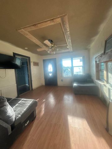 1706 N ADAMS Street, Amarillo, TX 79107