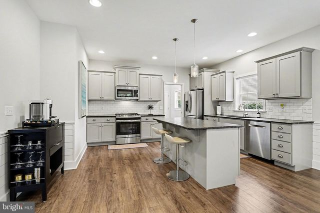 401 WENDOVER WAY, Lancaster, PA 17603