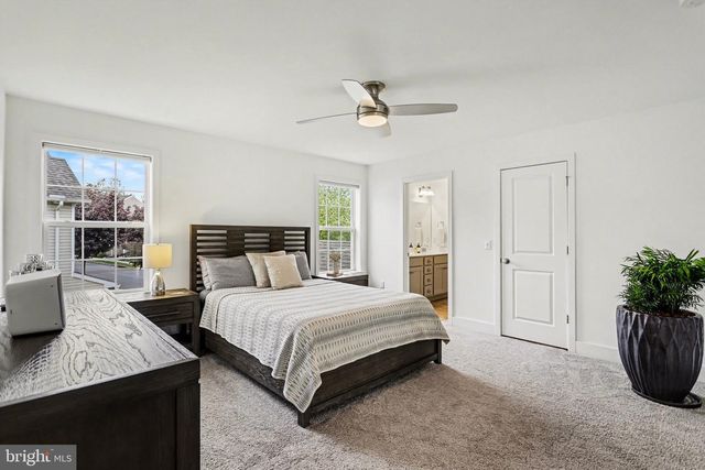401 WENDOVER WAY, Lancaster, PA 17603