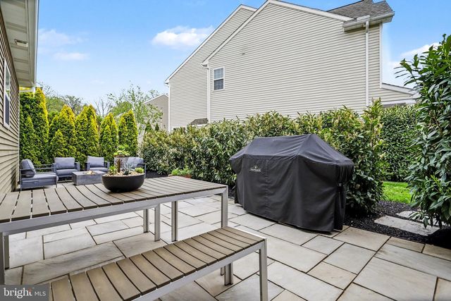 401 WENDOVER WAY, Lancaster, PA 17603