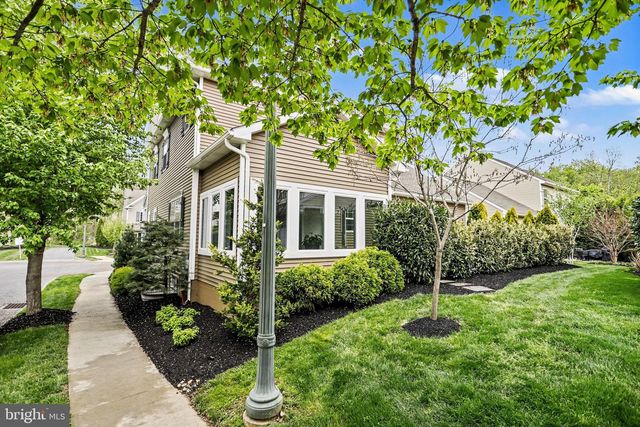 401 WENDOVER WAY, Lancaster, PA 17603