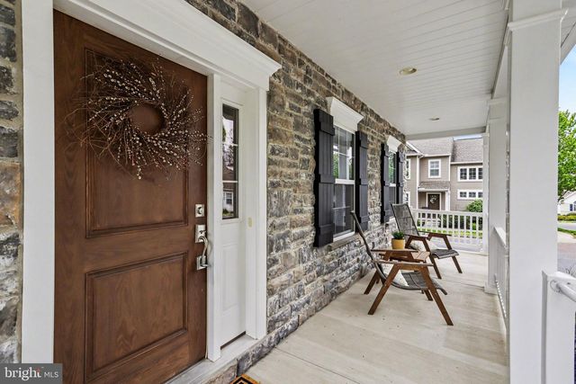 401 WENDOVER WAY, Lancaster, PA 17603