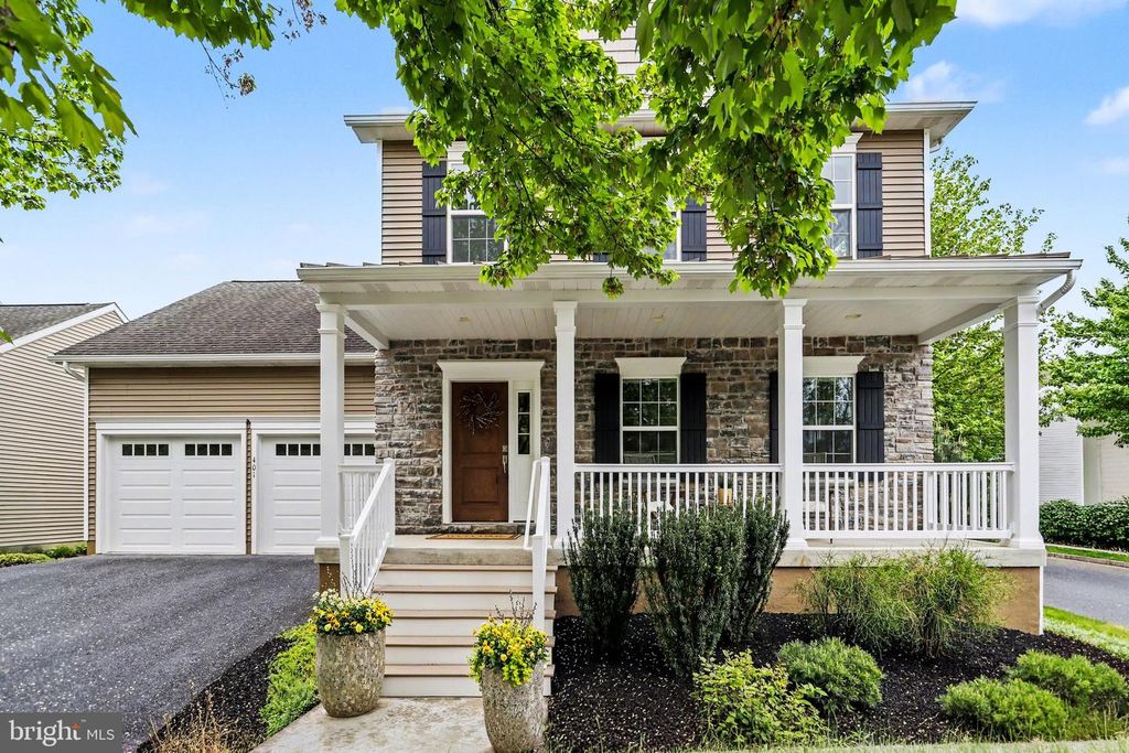 401 WENDOVER WAY, Lancaster, PA 17603
