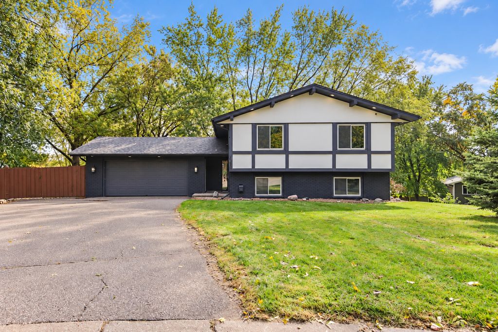 14625 40th Place N, Plymouth, MN 55446 — exterior