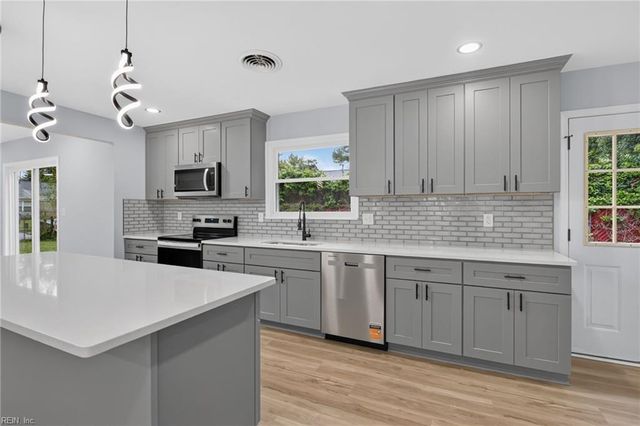 4516 Sheffield DR, Virginia Beach, VA 23455