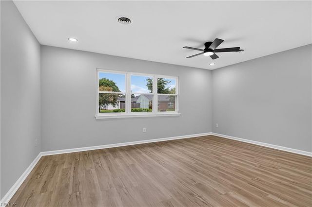 4516 Sheffield DR, Virginia Beach, VA 23455