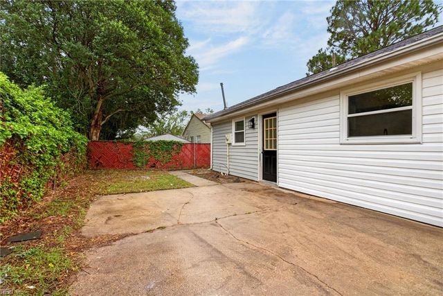 4516 Sheffield DR, Virginia Beach, VA 23455